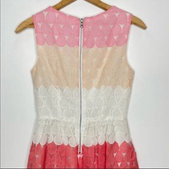 Betsy Johnson Pink Ombre Tear Drop Layered Lace Dress Size 12 - Picture 4 of 9